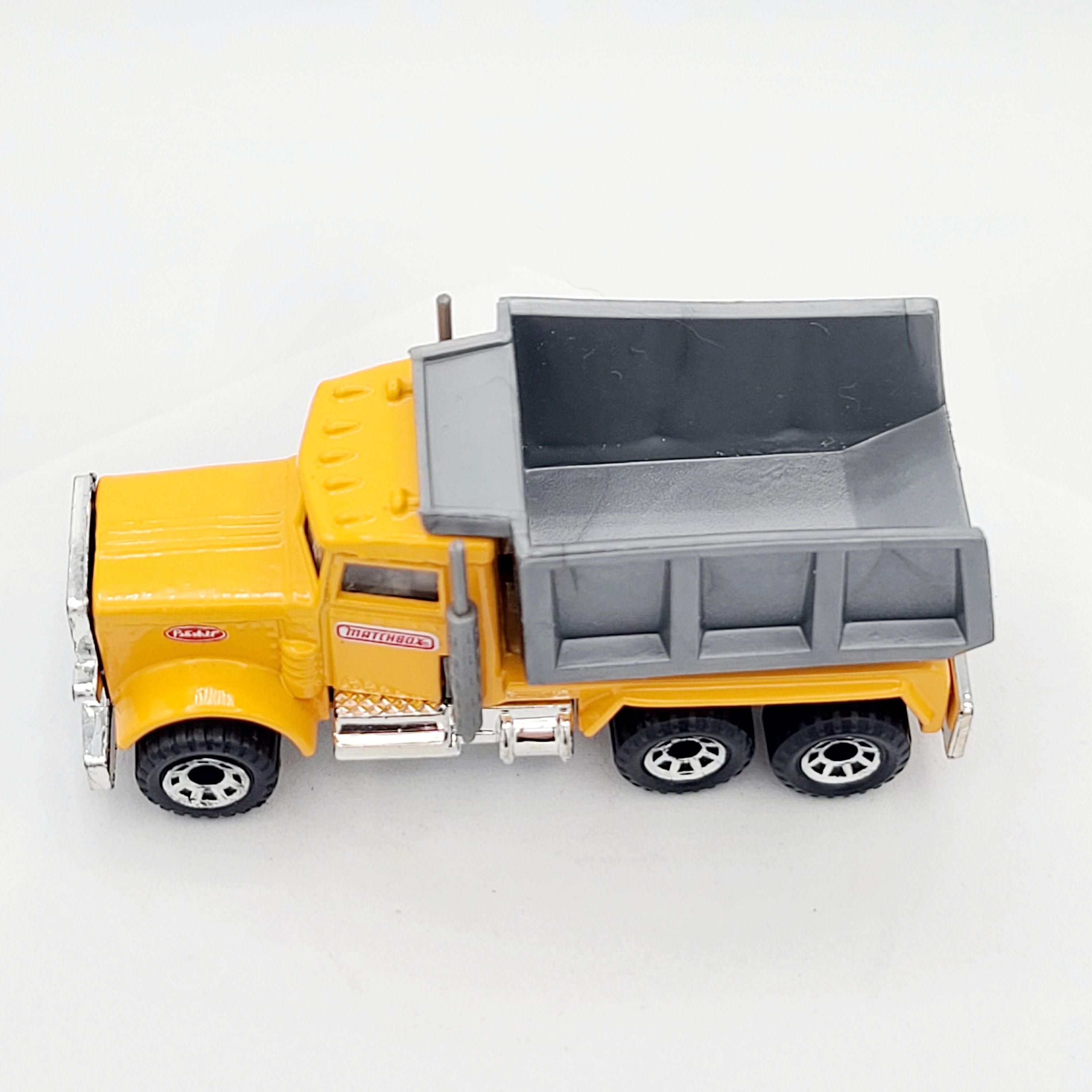 Matchbox Peterbilt i80 Dump Truck (1997 MBX 5 Pack Exclusive - Construction)